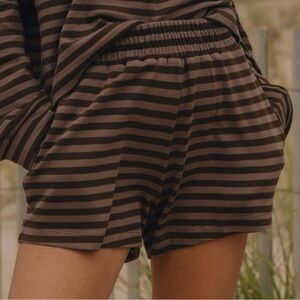 BNWT Daily Drills Mocha and Coco Striped Shorts - M/L